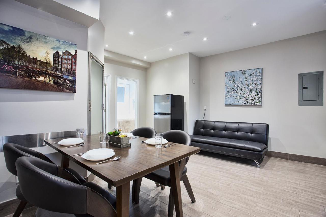 Toronto Rooms And Suites Bagian luar foto
